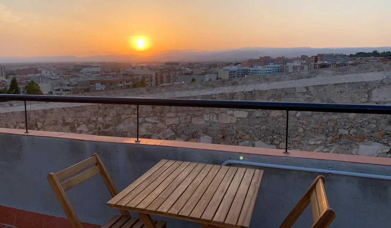 Apartamento 3 en la muralla romana junto a la Catedral Tarragona