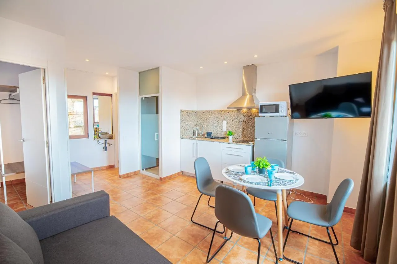 Apartamento 3 en la muralla romana junto a la Catedral Tarragona 0*,  España