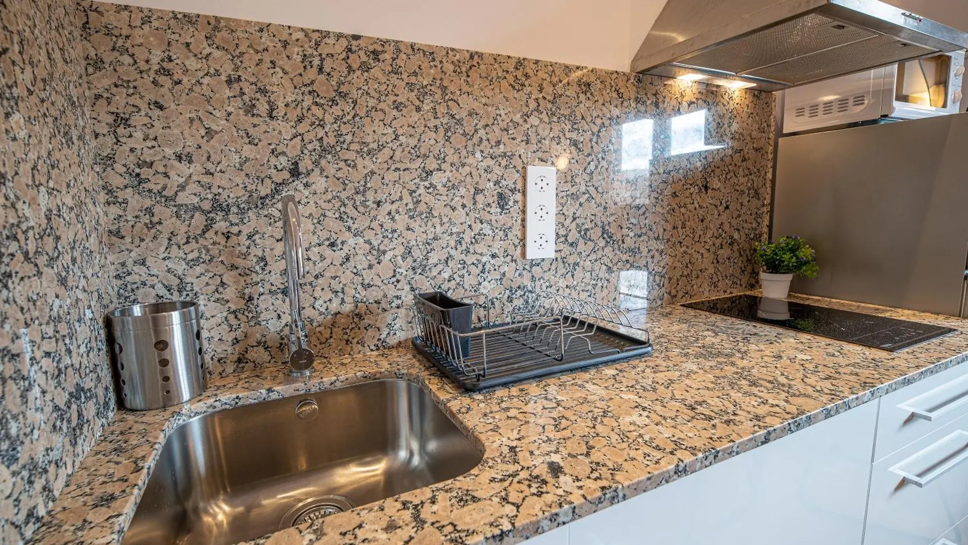 Apartamento 3 en la muralla romana junto a la Catedral Tarragona